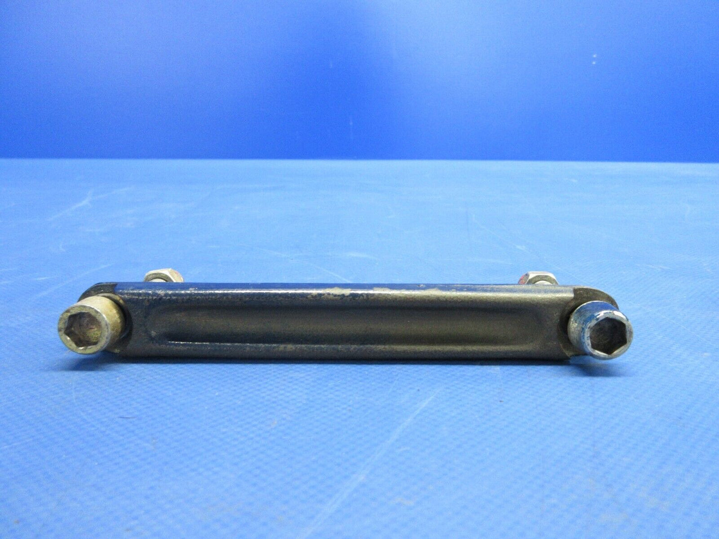 Cessna 337 / P337H Skymaster Main Landing Gear Clamp RH P/N 1512247-2 (0724-737)