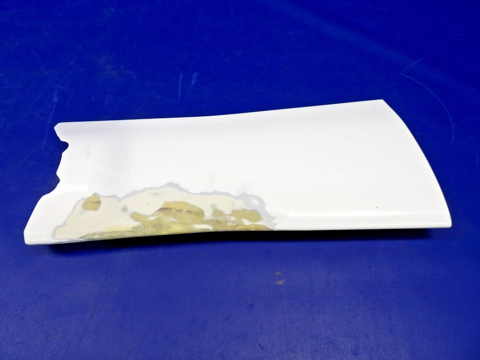 Cirrus RH Wheel Fairing Cover P/N 29017-002 (0326-1250)7