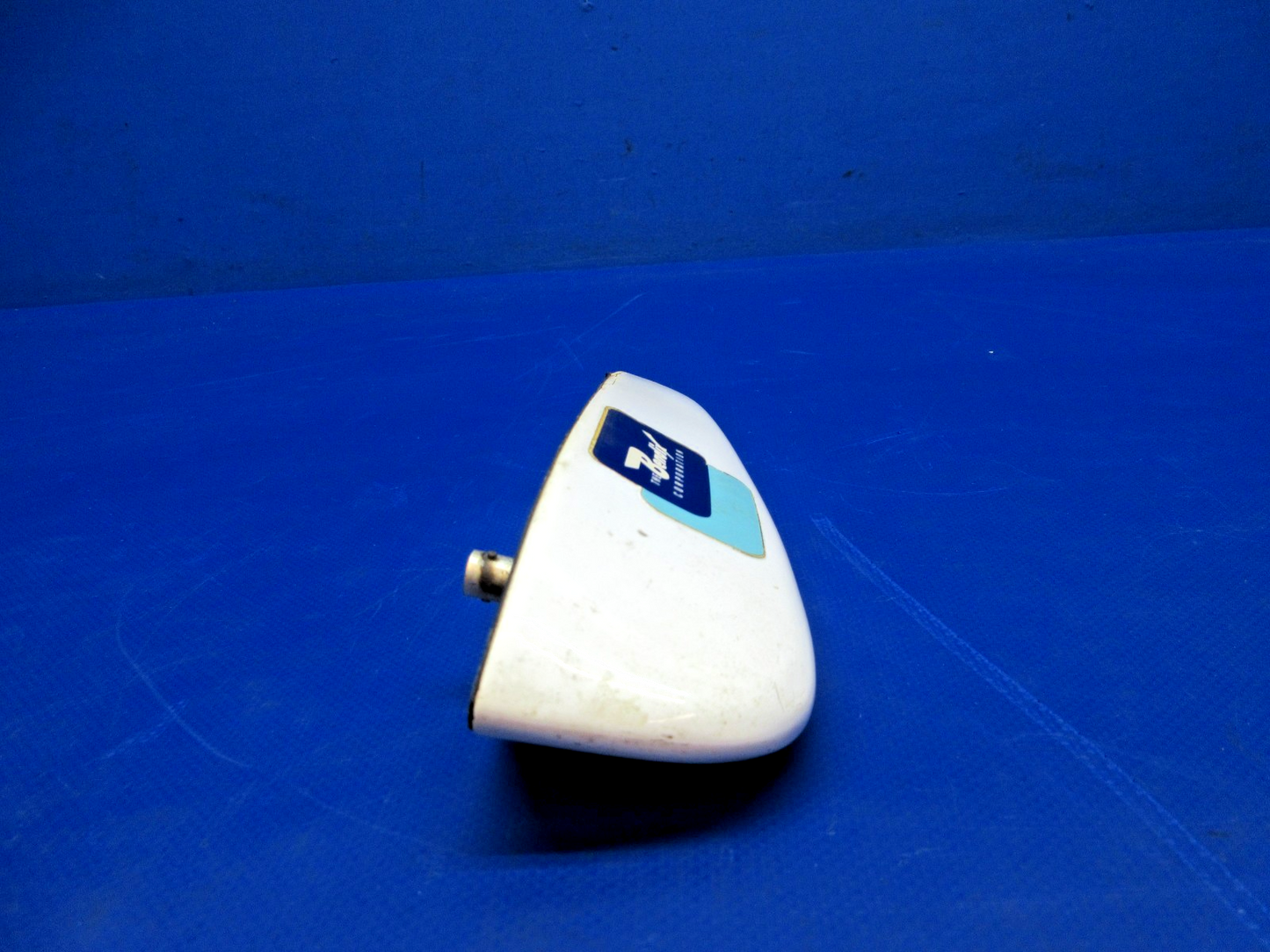 Piper PA-23-250 Aztec Bendix AT908A  Antenna P/N 4002321-0002 (0726-710)10
