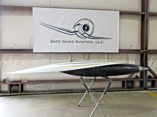 Cessna 310N Wing Tip Tank LH P/N 5092300-5 w/ Rear Fairing & Nose Cap (0626-823)0