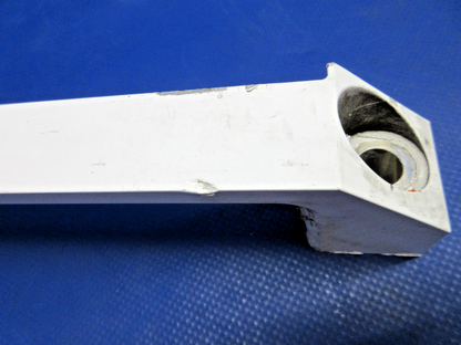 Cirrus SR22 Main Gear Lower Attach Clamp P/N 17079-001 (0926-787)7