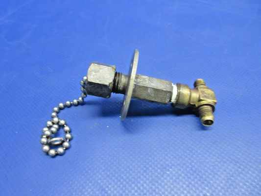 Piper PA-31T1 Cheyenne Scott Oxygen Charging Valve P/N 26875-22 (0626-817)0