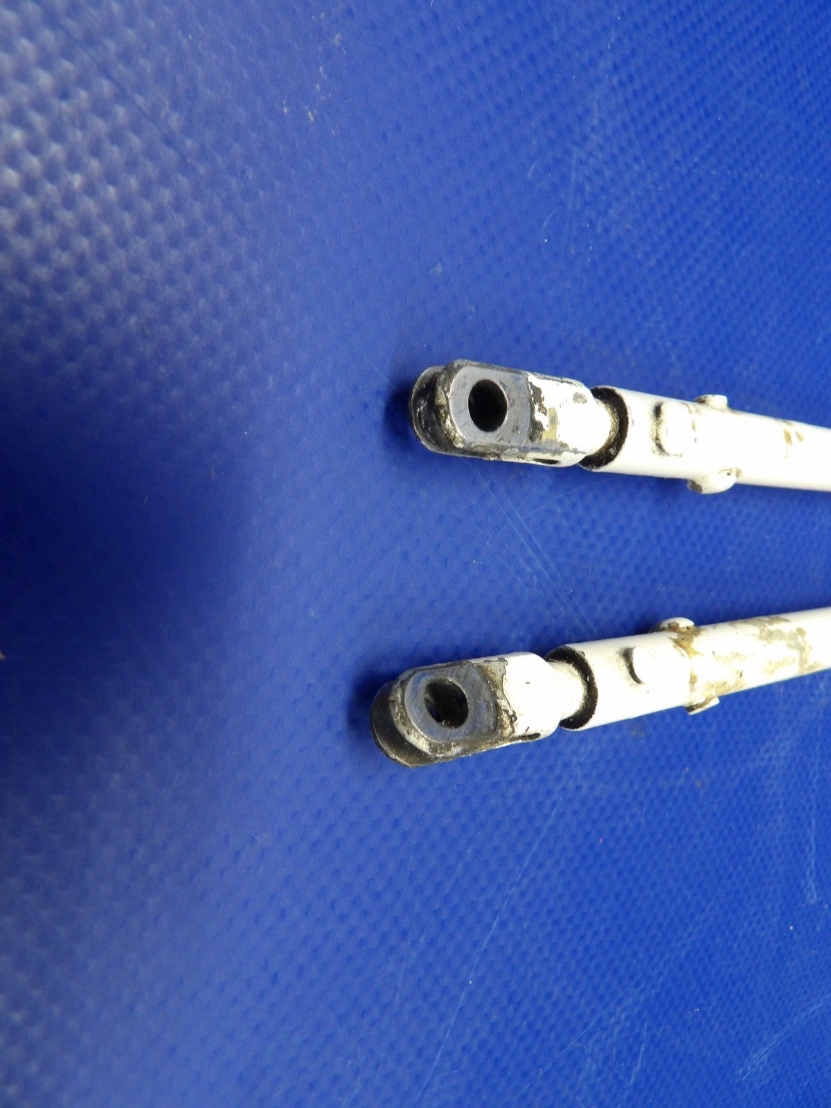 Beech D95A Elevator Trim Tab Actuator Tube P/N 45-526009-1 LOT OF 2 (0326-401)5