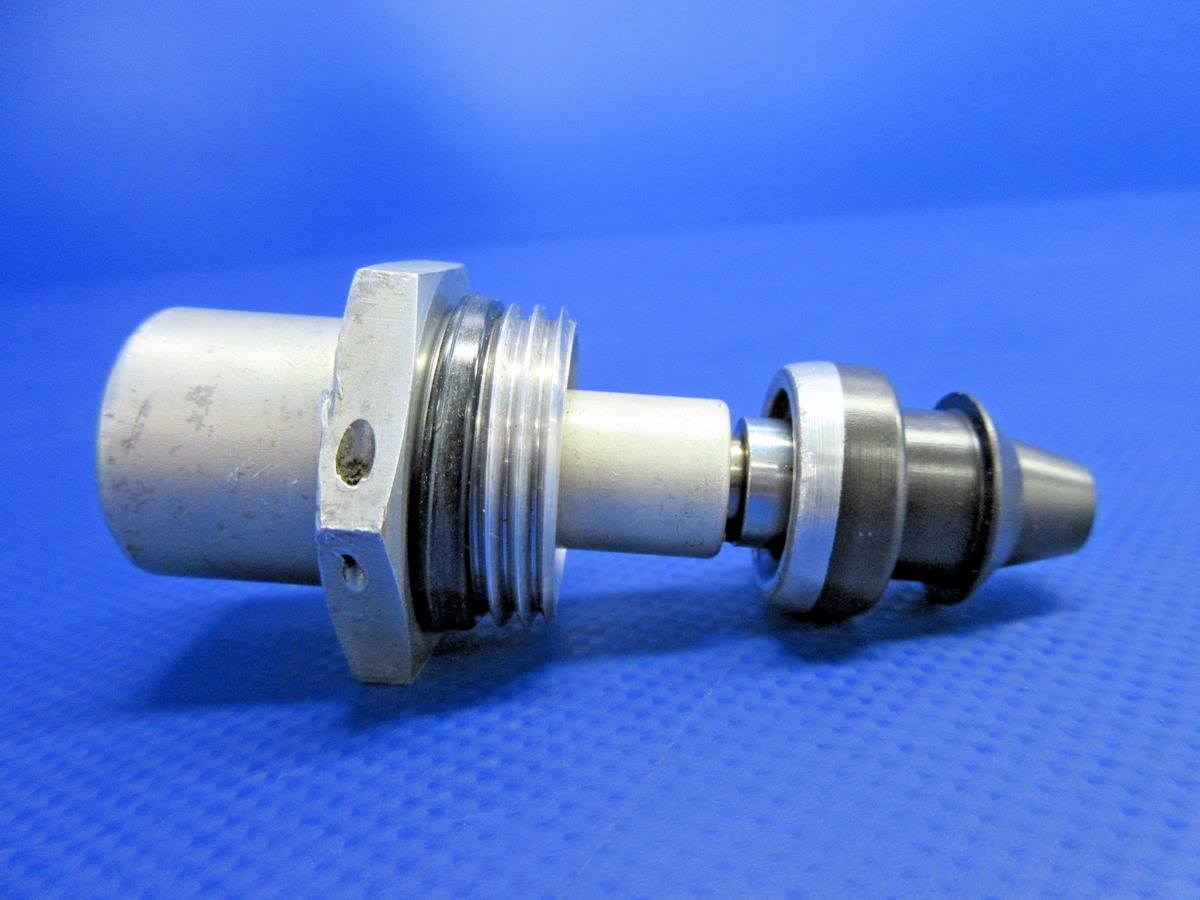 Cessna 310 / 310N Standard-Thompson Control Valve P/N 8A615-001 (0926-745)7