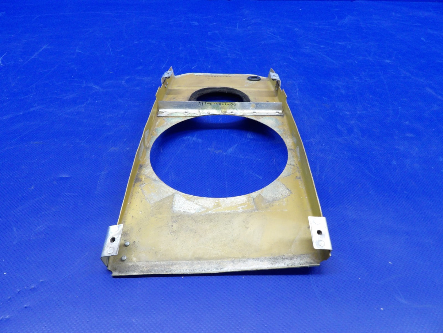 Beech D95A Travel Air RH Fuel Cell Bladder Bulkhead P/N 50-110010-99 (0226-518)8