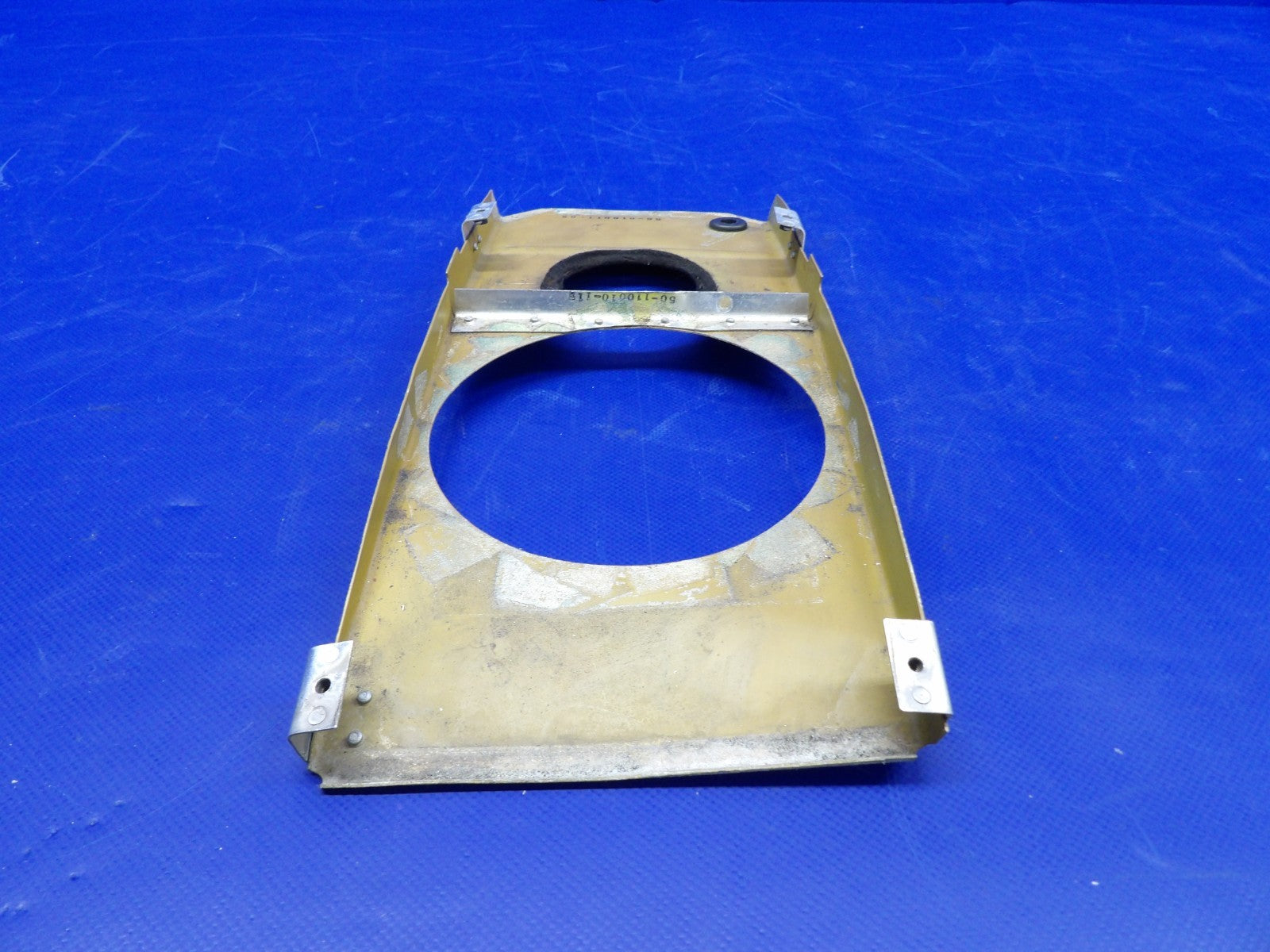 Beech D95A Travel Air RH Fuel Cell Bladder Bulkhead P/N 50-110010-99 (0226-518)8