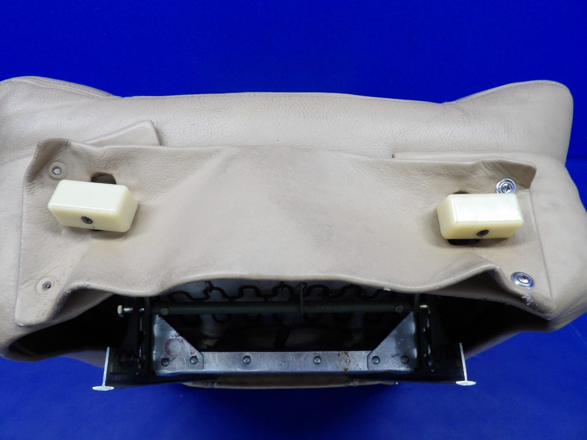 Cessna 421 Pilot Seat P/N 5119231-3 Tan Vinyl (0726-1241)8