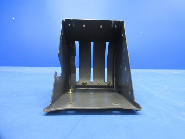 Piper PA-32RT-300T Lance II Engine Control Cover Assy P/N 69344-28 (0924-918)