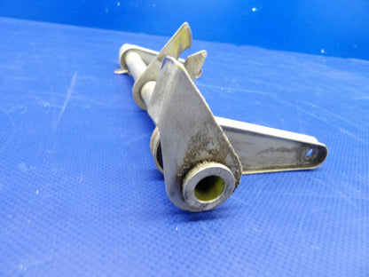 Beech 95 / D95A Travel Air Nose Gear Door Actuator P/N 95-820006-1 (0326-404)10