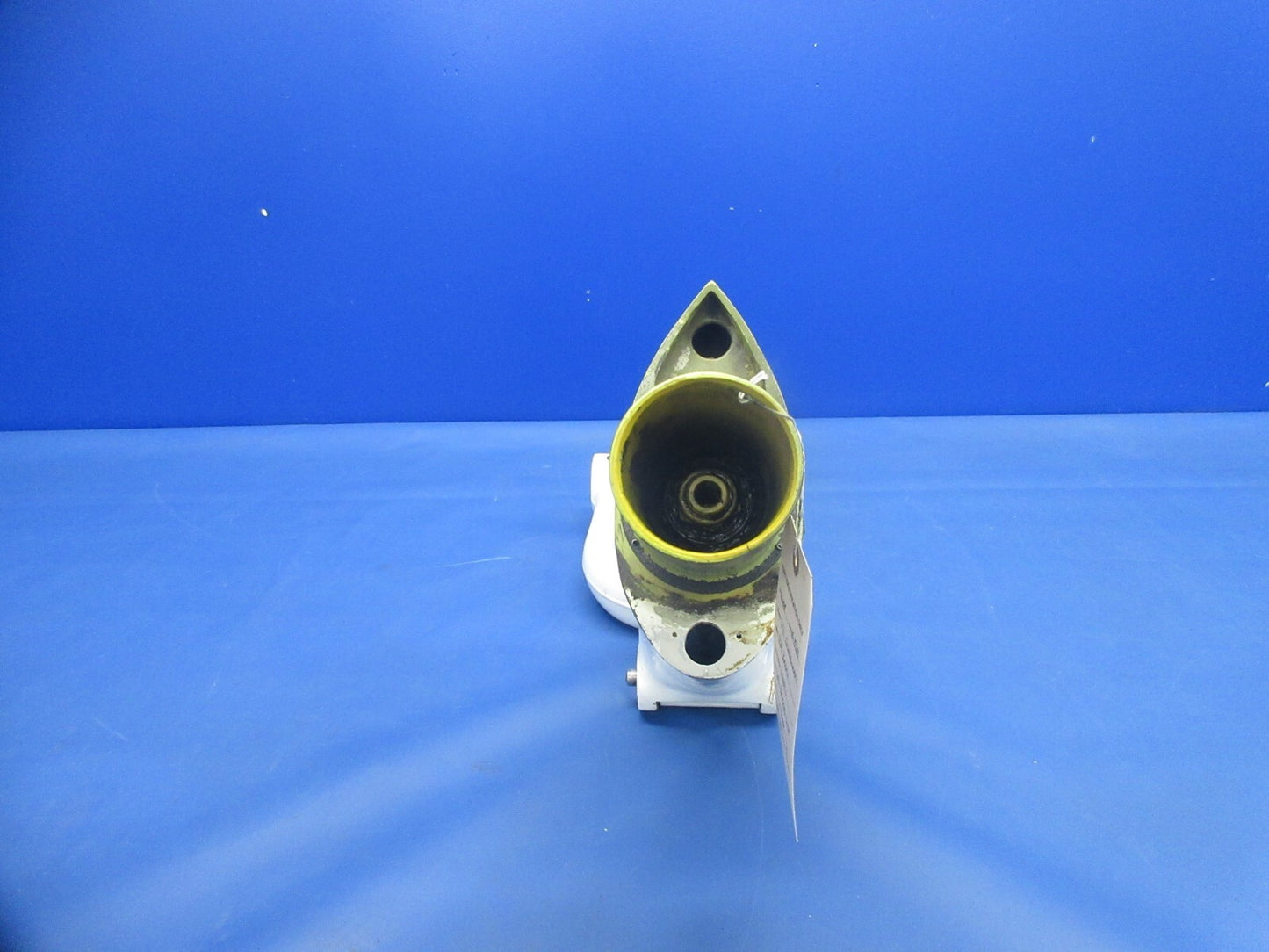 Beech C23 Sundowner Nose Landing Gear P/N 169-810000-661 FOR PARTS (0824-2005)9