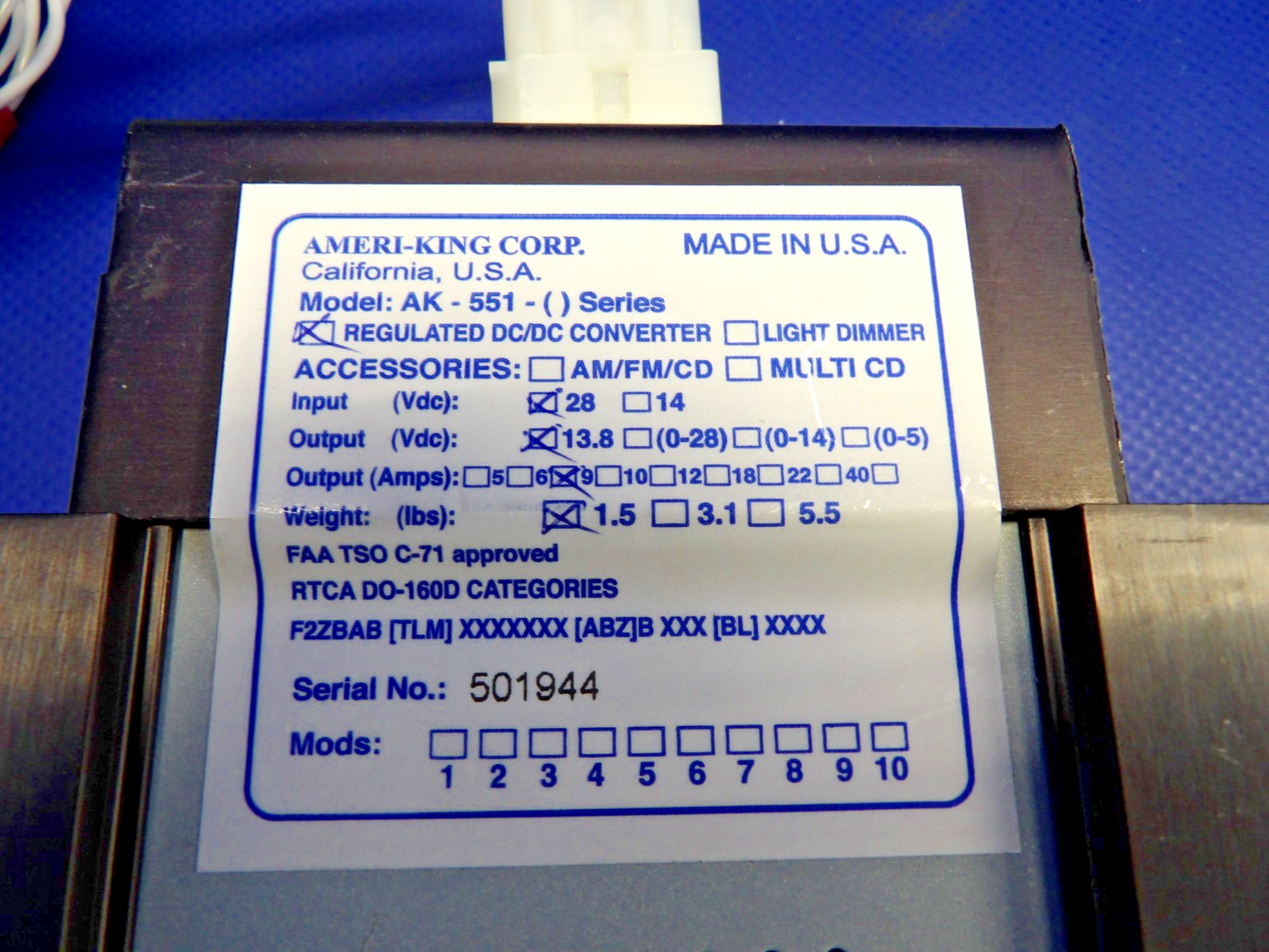Ameri-King AK-551 Regulated DC/DC Converter 28/13.8V (0426-1257)1