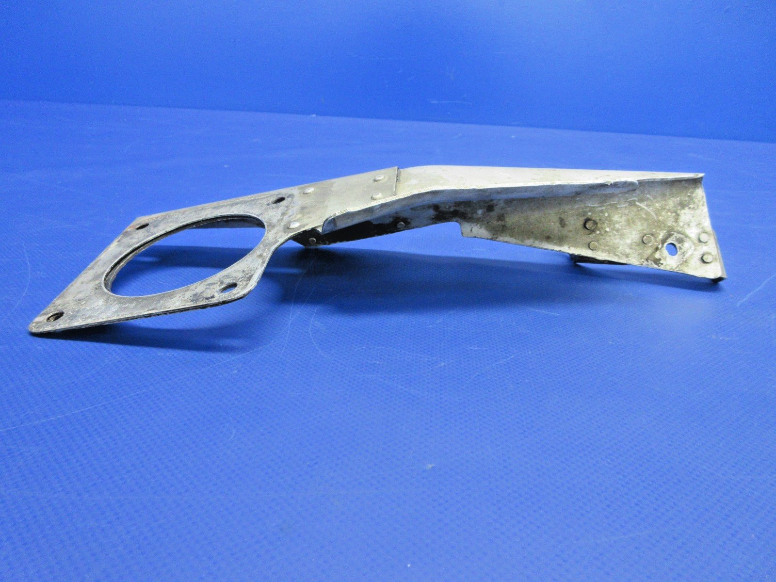 Cessna 310 / 310I Engine Control Bracket P/N 0850449-4 (0326-936)6