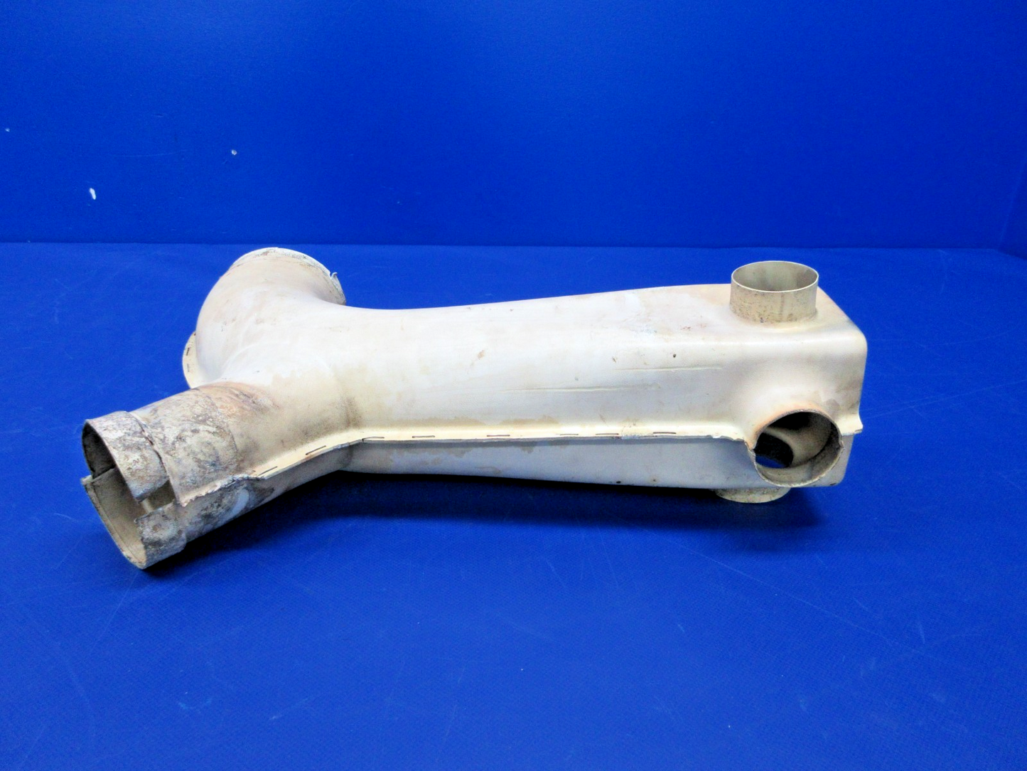 Beech 95 / D95A Travel Air Nose Heater Plenum P/N 95-554039-3 (0326-840)10