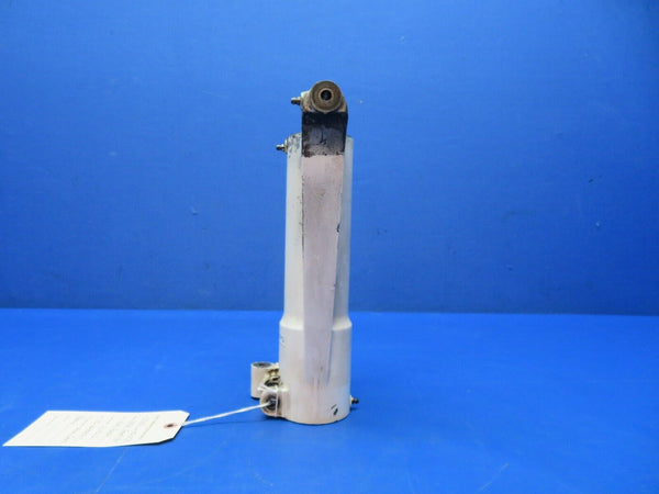 Beech 95 / D95A Travel Air Nose Gear Brace P/N 95-824005-1 (0624-156)