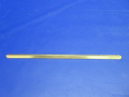 Cirrus Crew Seat Tray Retainer P/N 14335-004 NOS (0326-705)2