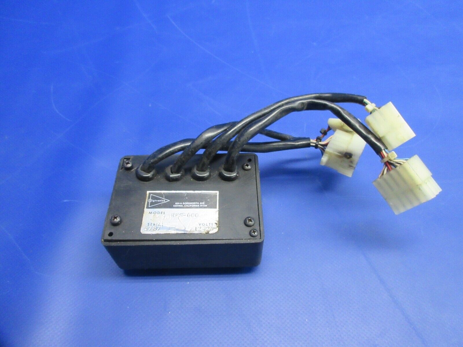 Sigtronics RES-600 4 Place Intercom 12-24V (0125-814) – Safe Skies ...
