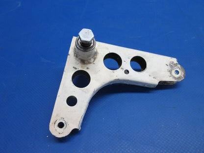 Cessna 337 / P337H Skymaster OTBD Flap Actuator Bellcrank 1462023-8 (0724-724)