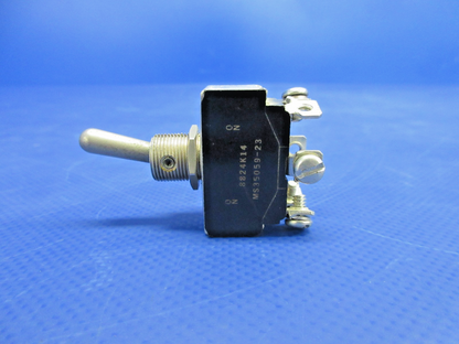 Piper PA24 Toggle Switch & Circuit Breaker LOT 4TL66-1L, MS24658-21  (0826-836)12