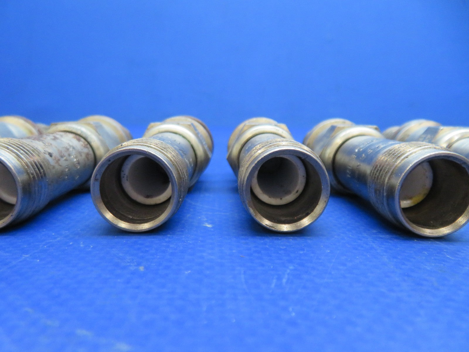 Enstrom 280FX Tempest Fine Wire Spark Plugs P/N URHB32S LOT OF 8 (0526-1364)15