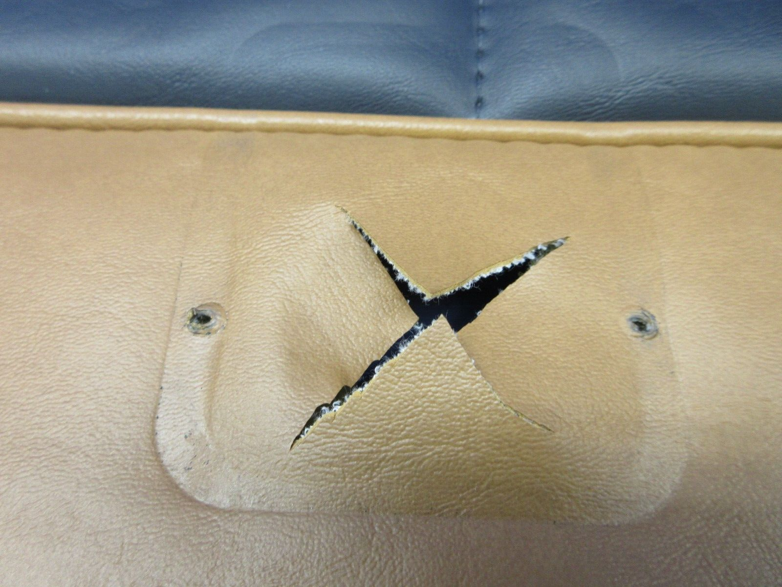 Piper PA-28-181 Archer Assorted Upholstery (0624-2086)16
