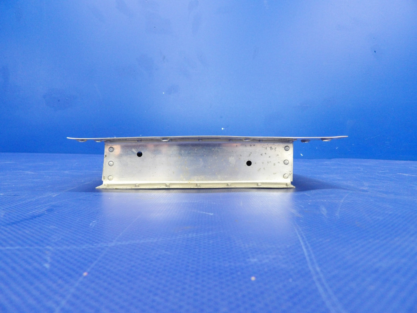 Beech D95A Travel Air Left Hand Wing Fuel Tank Door P/N 95-110024-1 (0226-508)5