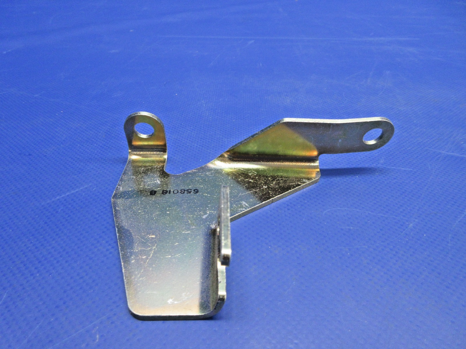 Continental Mixture Control Cable Support P/N 658018 NOS (0326-717)2