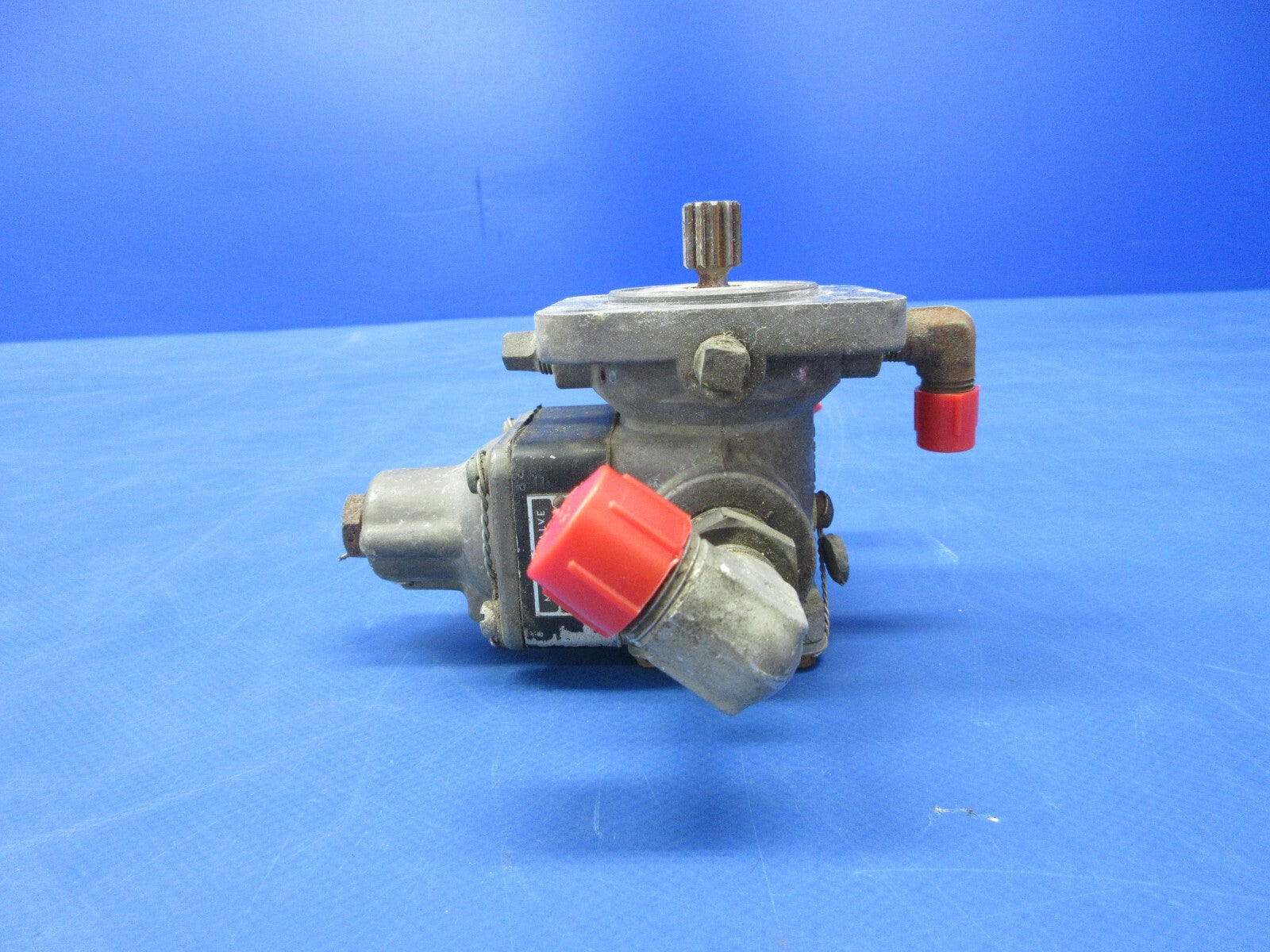 Bell 47J-2 Lear Siegler Power Driven Fuel Pump RG17230-9 CORE (1124-1369)2
