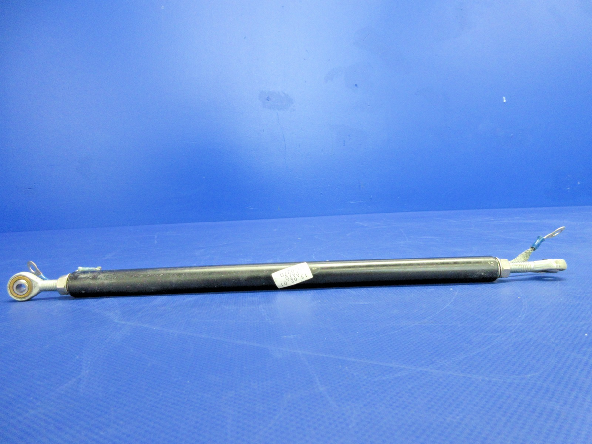 Diamond DA-40 Aileron Control Rod P/N PR1-18X.5-8-0295D (0926-897)8