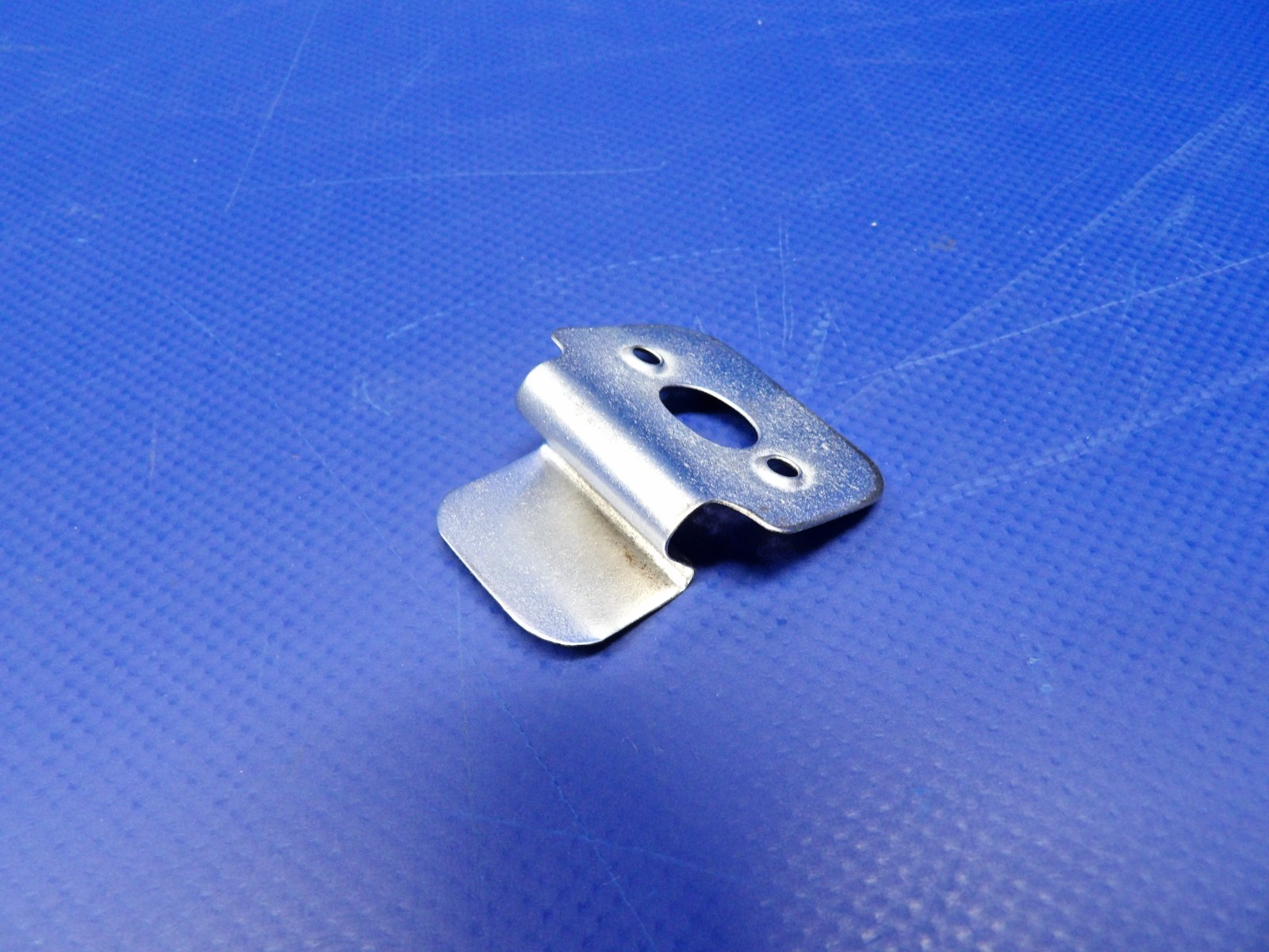 Beech Sun Visor Spring Retainer P/N 101-531230-7 NOS (0426-1288)11