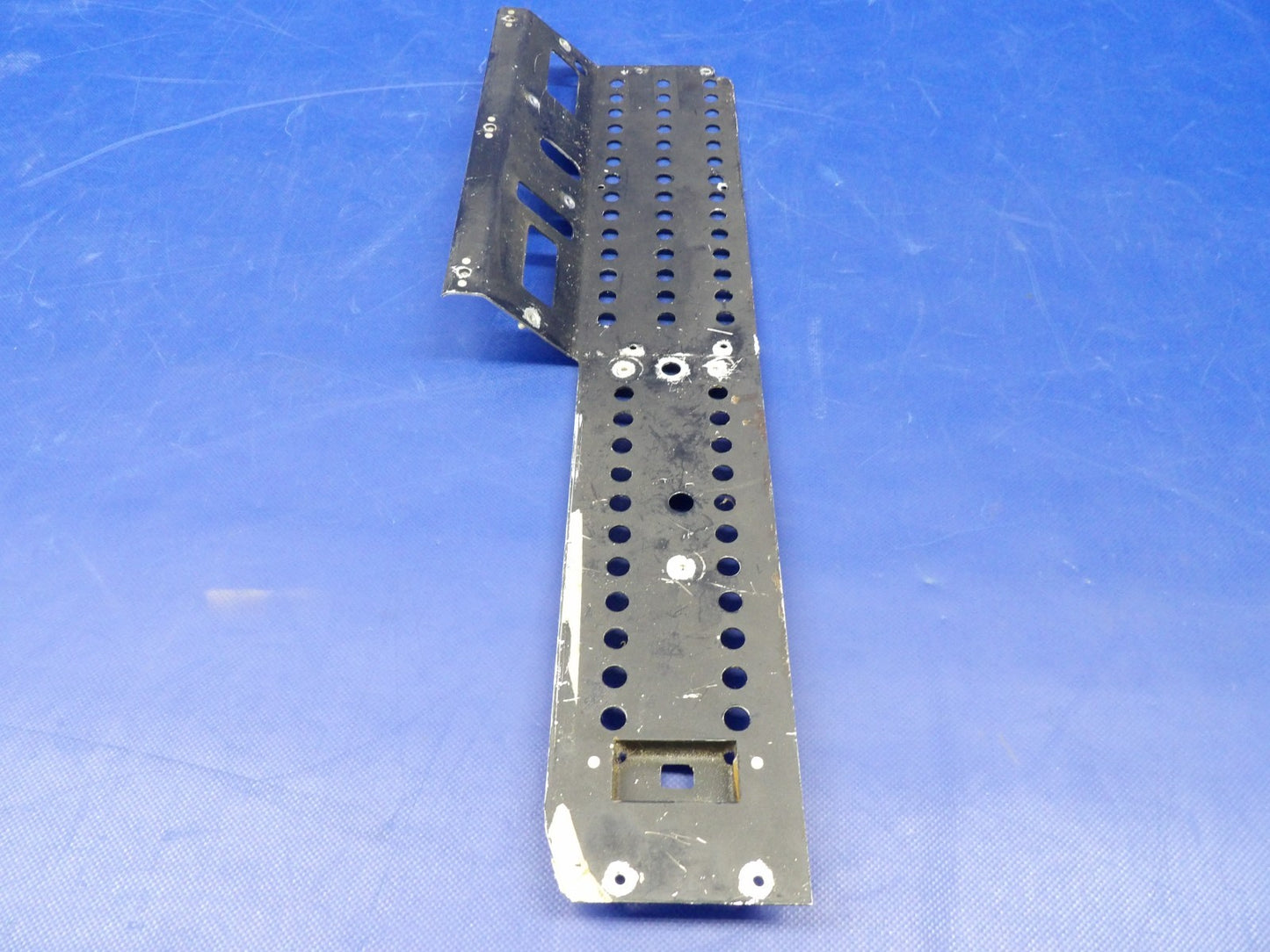 Piper Cheyenne Circuit Breaker Panel Cover LH + RH P/N 48179-72 (0626-1330)4