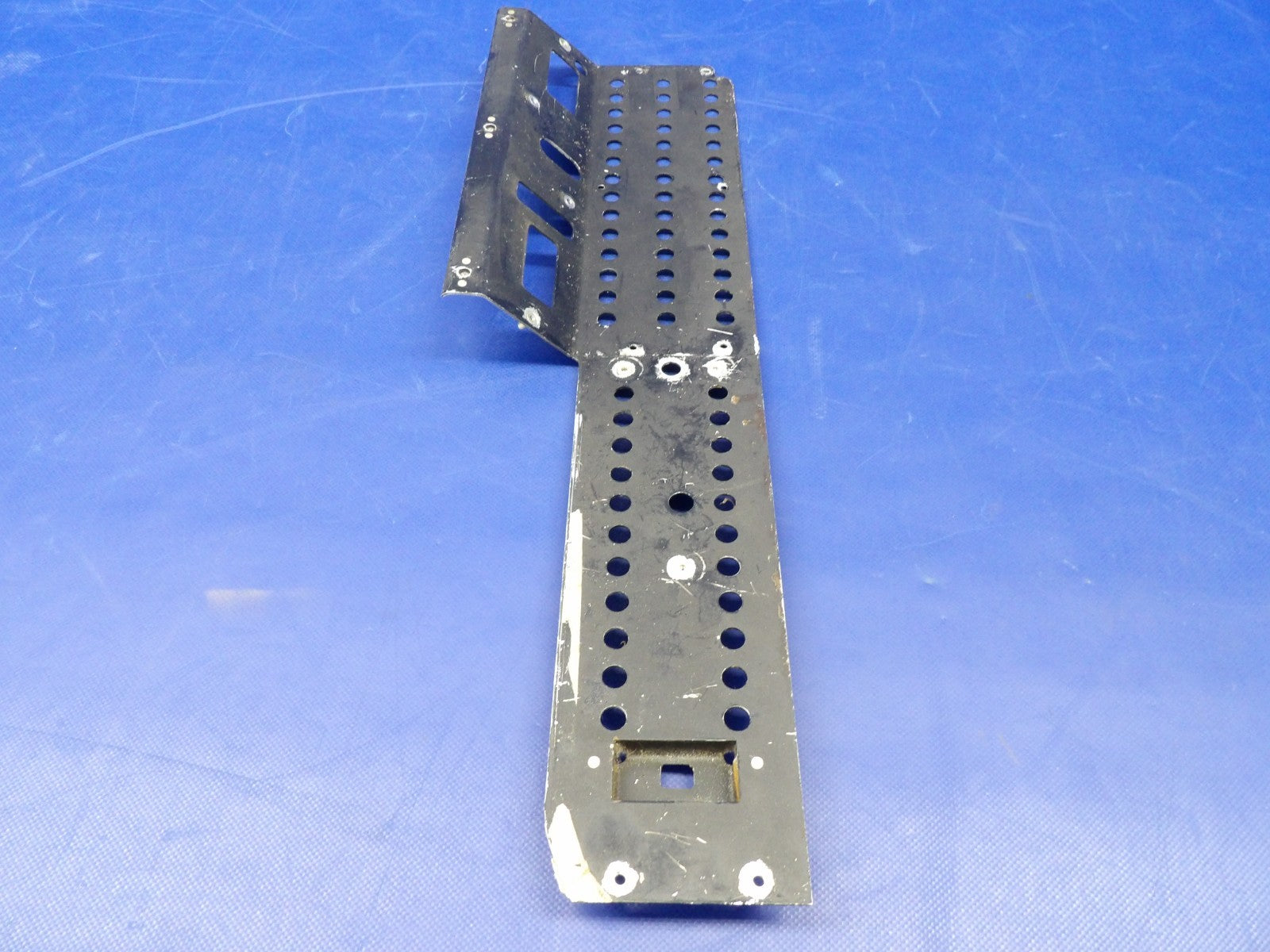 Piper Cheyenne Circuit Breaker Panel Cover LH + RH P/N 48179-72 (0626-1330)4