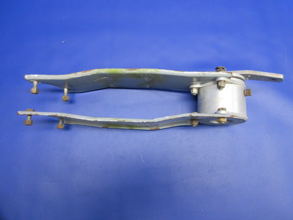 Bell 47J-2 Helicopter Stabilizer Dampener & Support Frame CSC870-5 (1124-949)