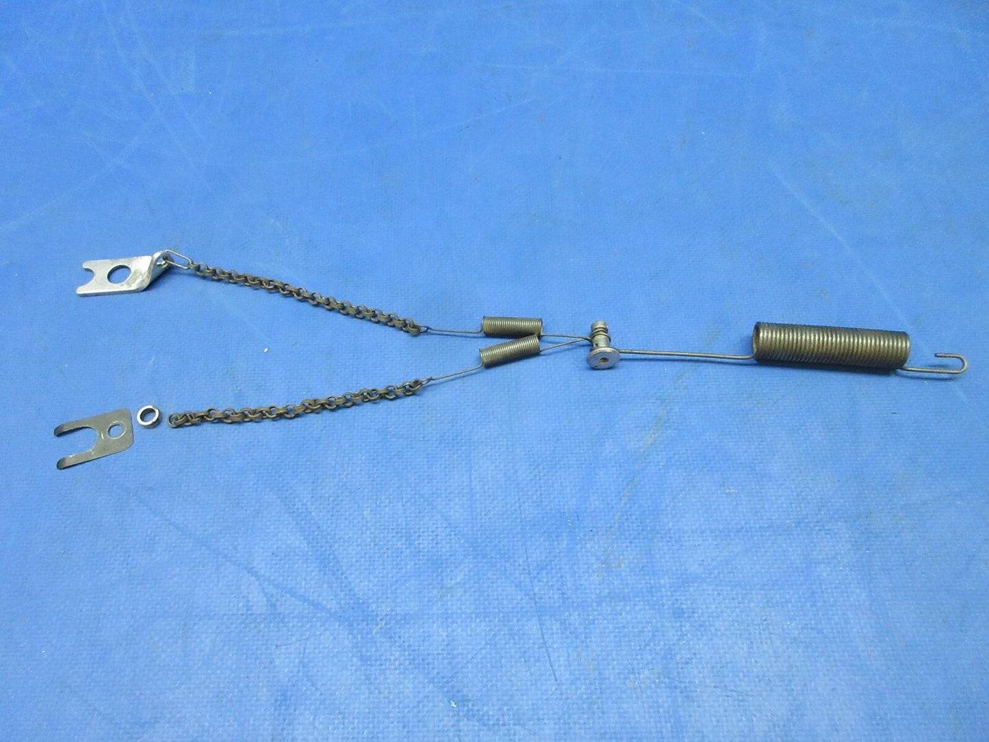 Early Cessna 172 Spring w/ Plate Lock Parking Brake P/N 0541172-1 (0823-192)1