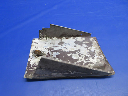 Cessna 182 / 182L RH Cowl Flap P/N 0752609-201 (0226-1025)2