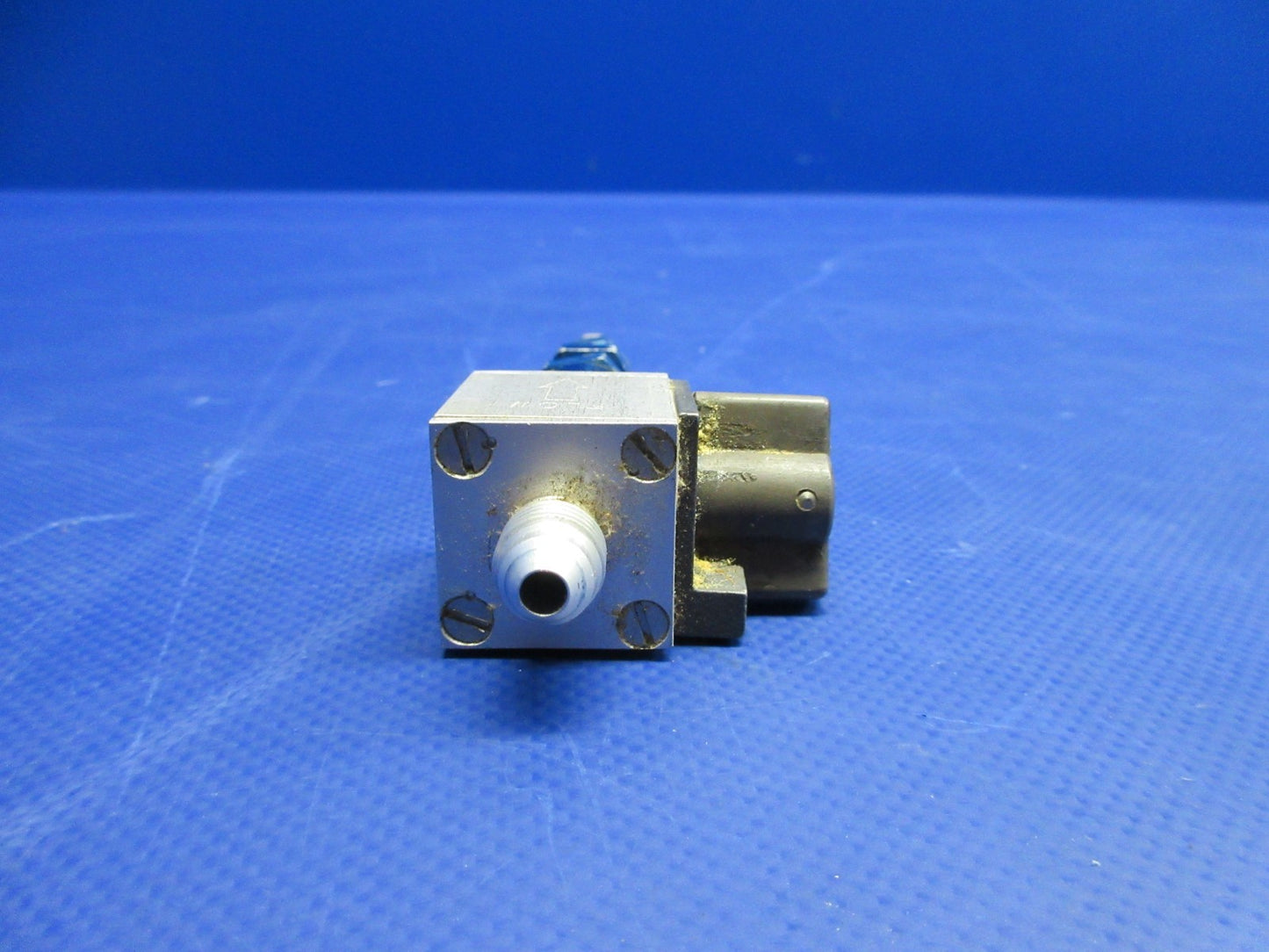 Cessna 421 Auto-Valve Flow Valve P/N 475C-31WP (0726-740)5