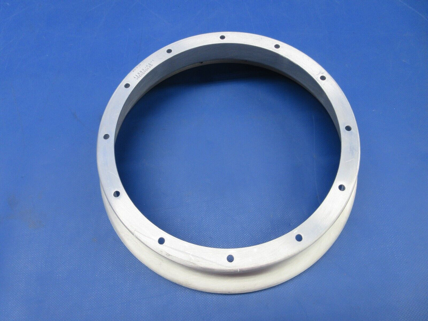 McCauley 3-Blade Propeller Spinner & Bulkhead P/N D6612-A (1024-2144)