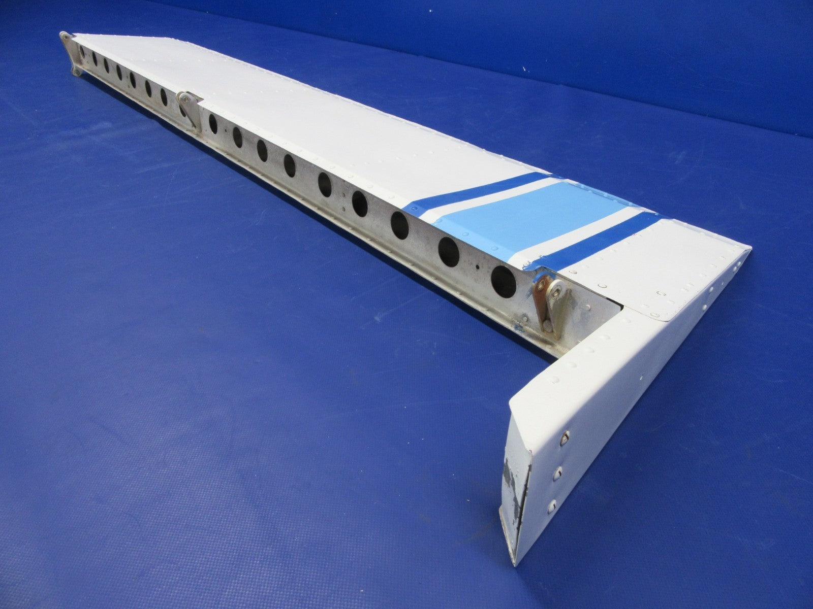 Mooney M20 / M20E LH Aileron P/N 2200-1 or 230000-1 (0326-32)7