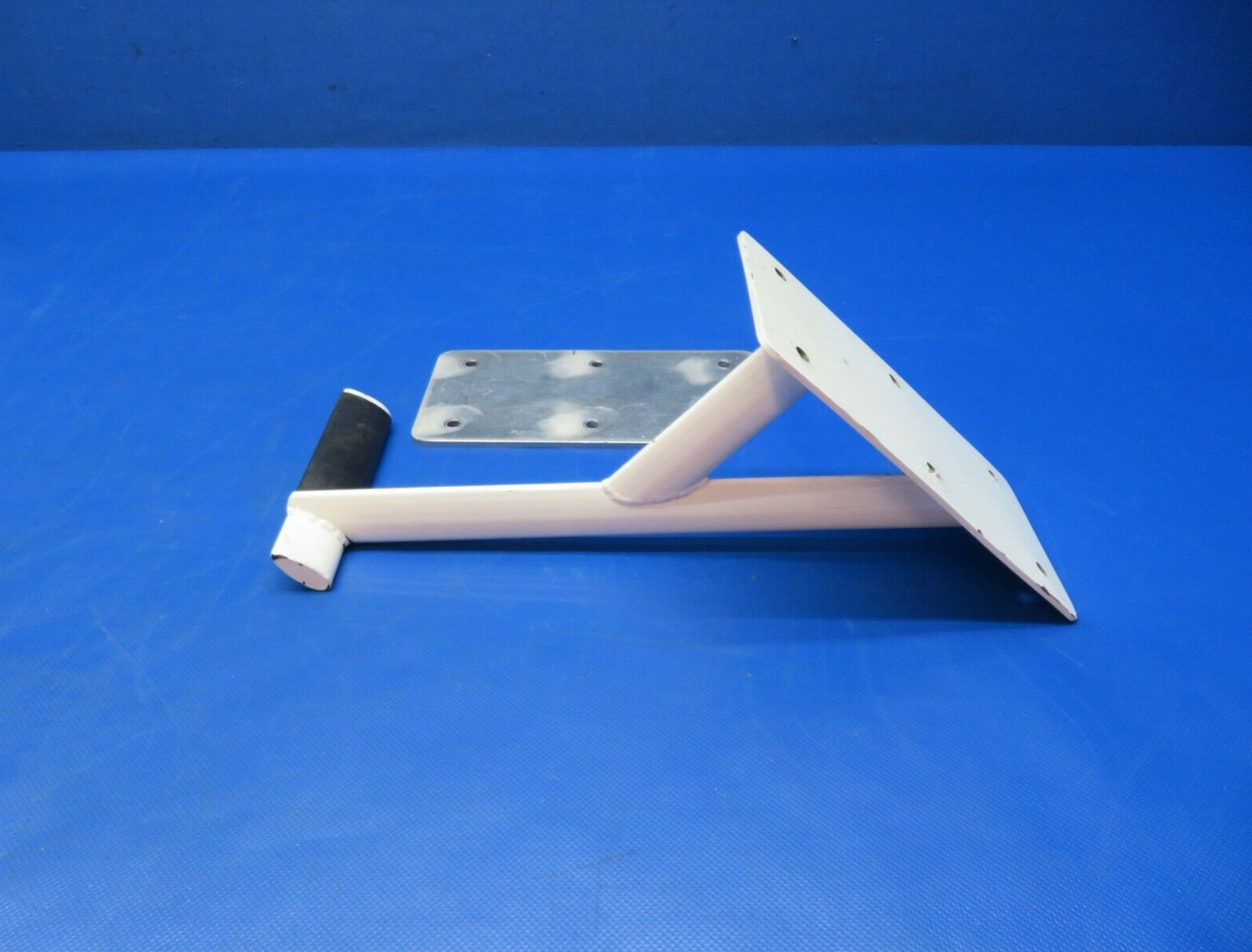 Arion Lightning LS-1 LH Step Assy w/ Back Plate P/N ALS-0018L (0424-118)