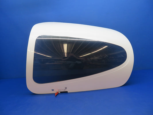 Diamond DA-40 Passenger Door P/N DA4-5221-00-00_04 NO KEY (0526-420)0