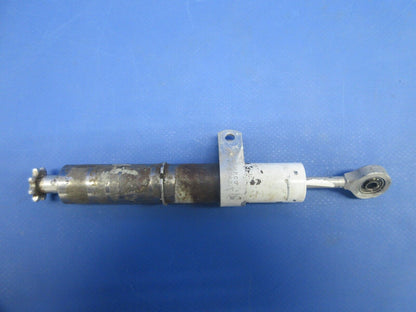 Cessna 310 / 310R Elevator Trim Tab Actuator Assembly P/N 1260074-1 (1124-713)