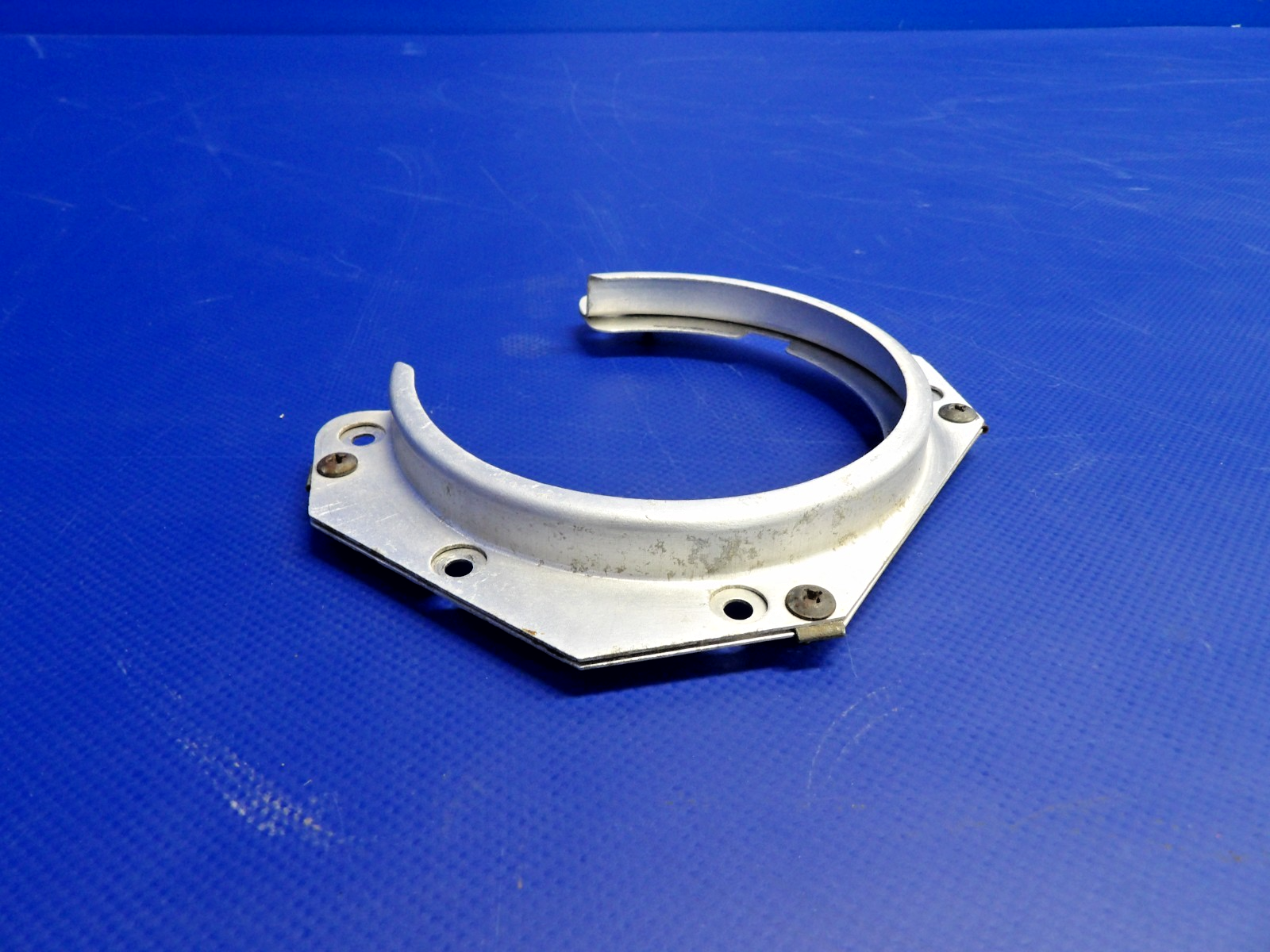 Cessna 172G Landing Light Channel Bracket P/N 0423542-6 LOT OF 2 (0326-12073
