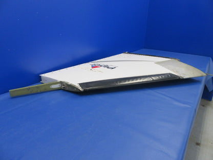 Piper PA-34-200T Seneca II Vertical Stabilizer / Fin Assy P/N 95530-05 (0424-08)
