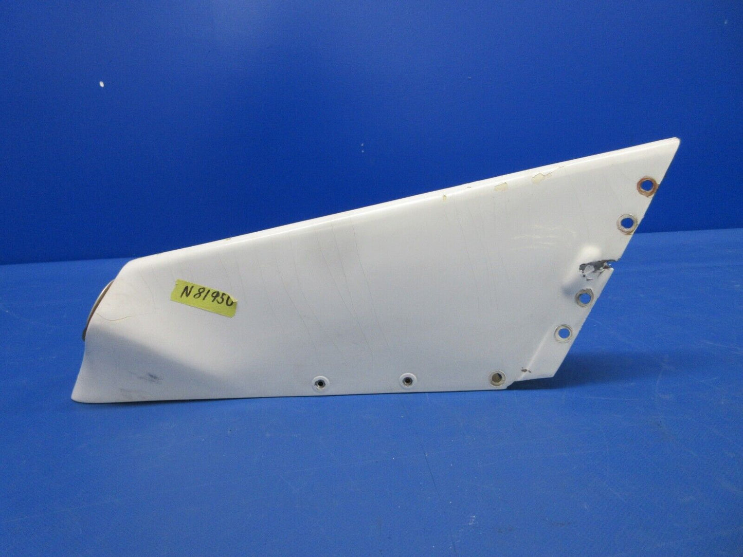 Piper PA-34-200T Seneca II Fin Tip Assy P/N 95908-13 (0524-2072)