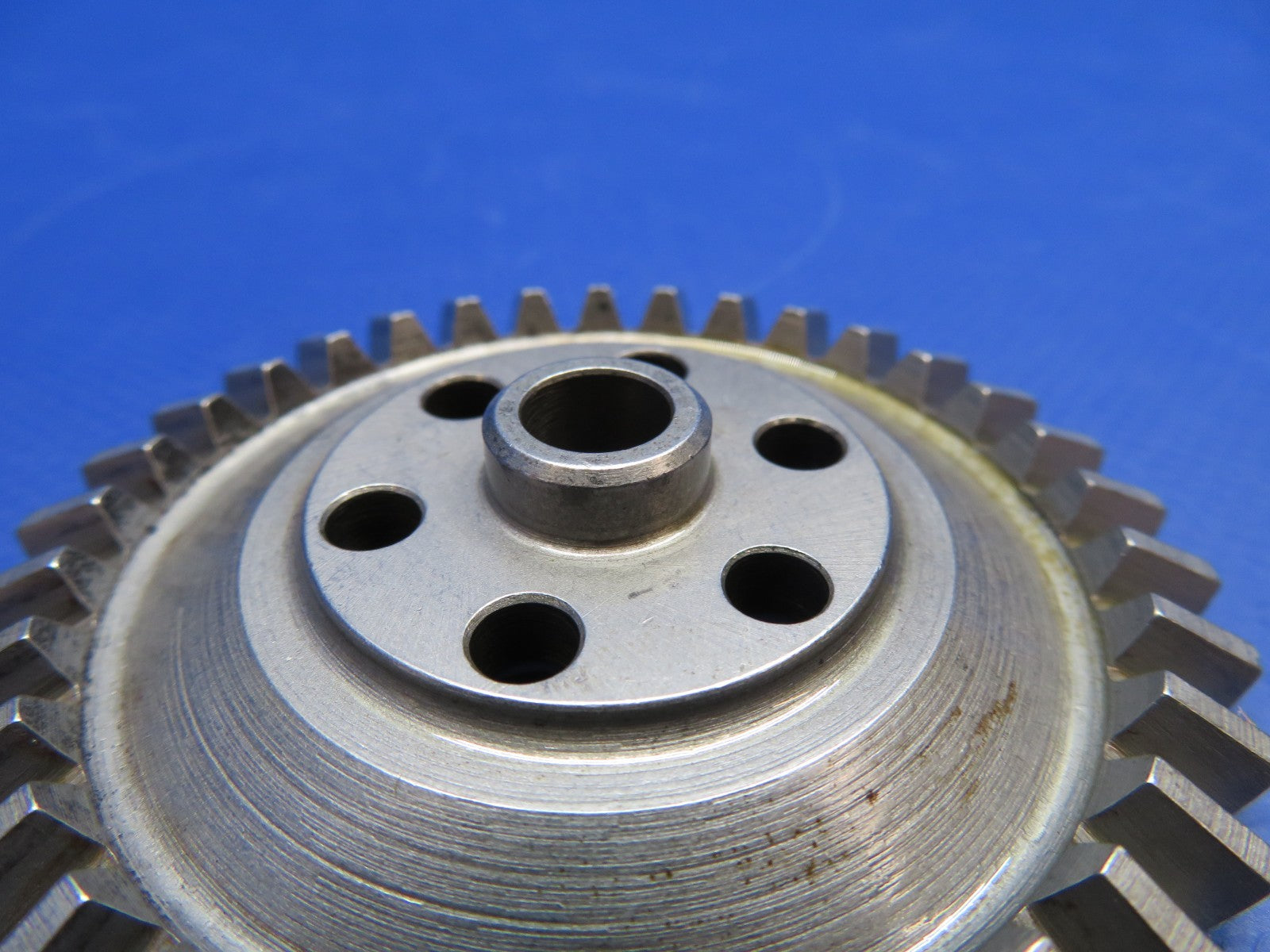 Continental O-200 Vacuum Pump Drive Gear P/N 3660 Inspected w/ 8130 (0326-1713)10