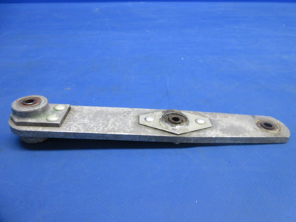 Bell 47J-2 Mast Control Stabilizer Bar Mixing Lever P/N 47-140-242-3 (1124-896)8