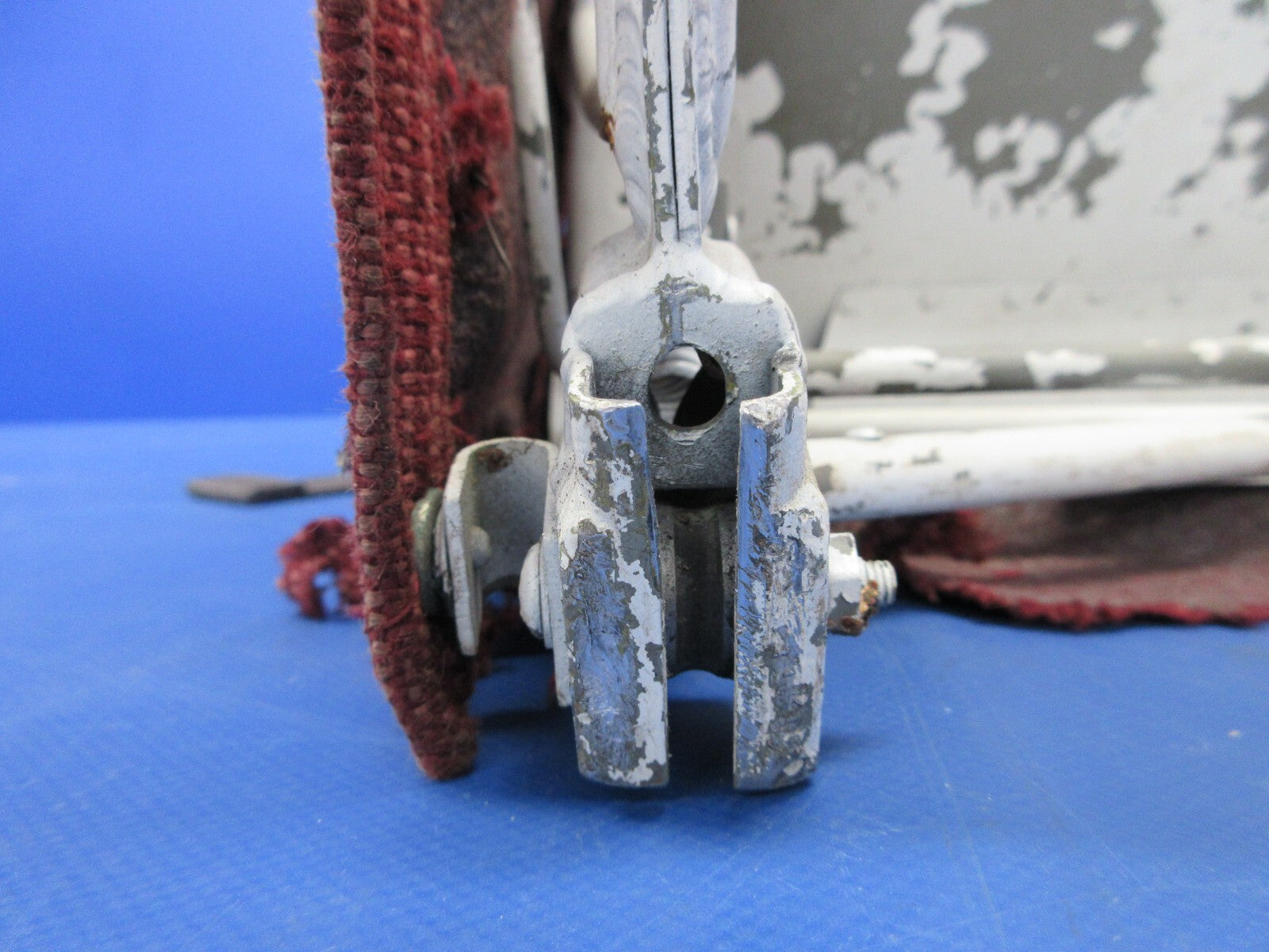 Bell 47J-2 Helicopter Pilot Seat P/N 47-731-066-103 (1124-1358)16