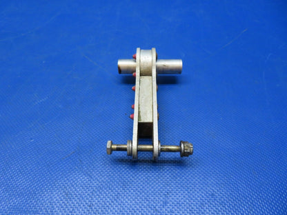 Mooney M20 /  M20E Elevator Bracket P/N 7223 SSBY 913033 (0524-114)