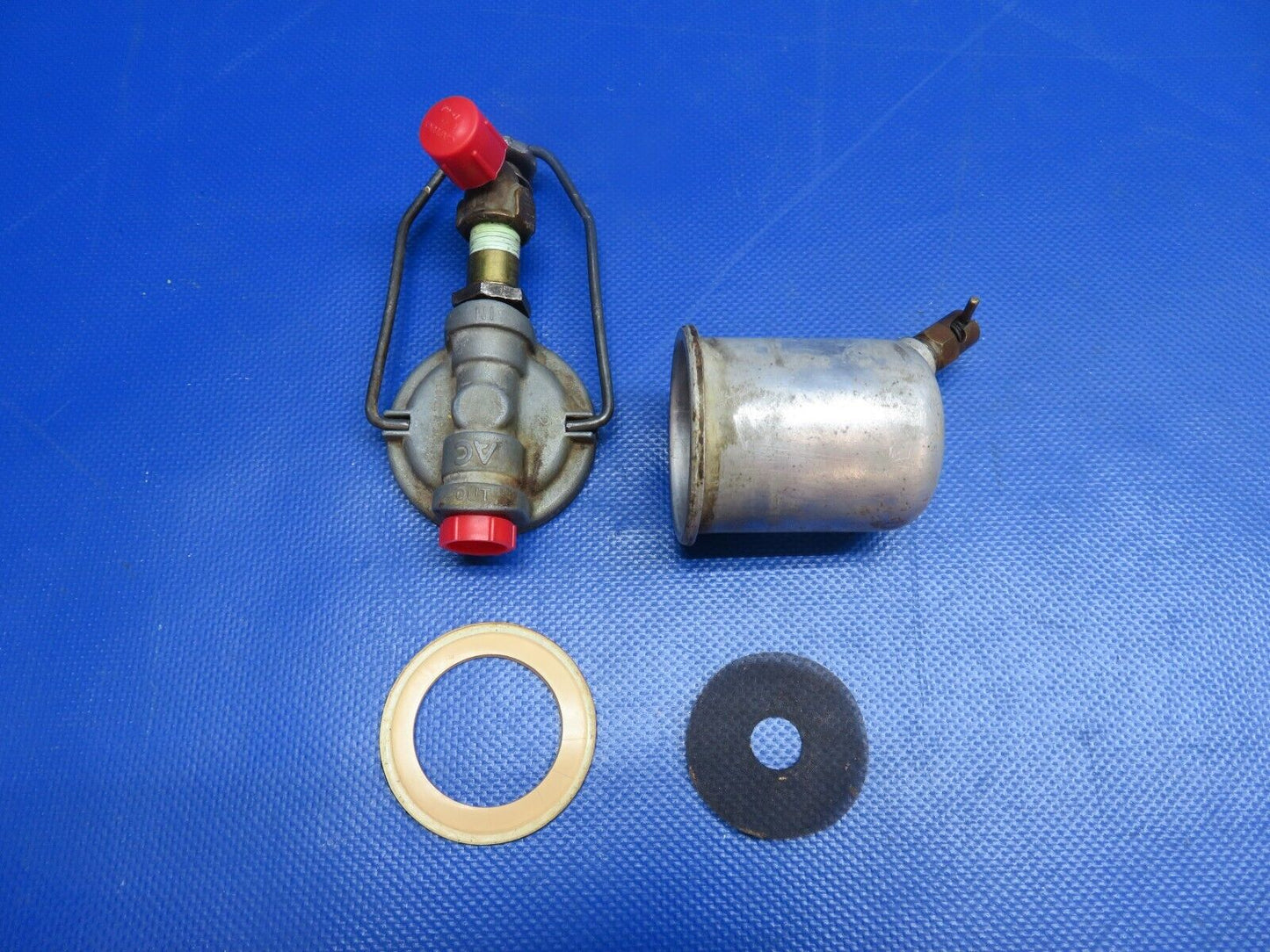 Champion 7ECA Citabria Fuel Strainer Assy P/N 1-3408 (0824-729)