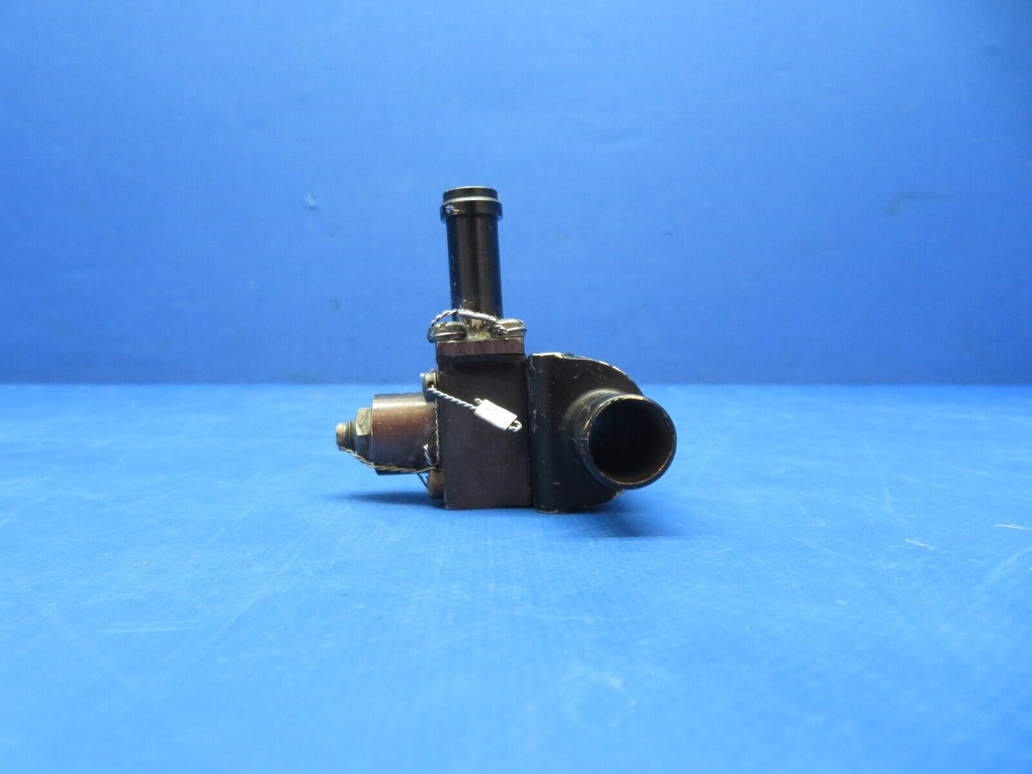 Cessna 310 / 310I Pressure Control Valve P/N 21238-6 (0923-757)