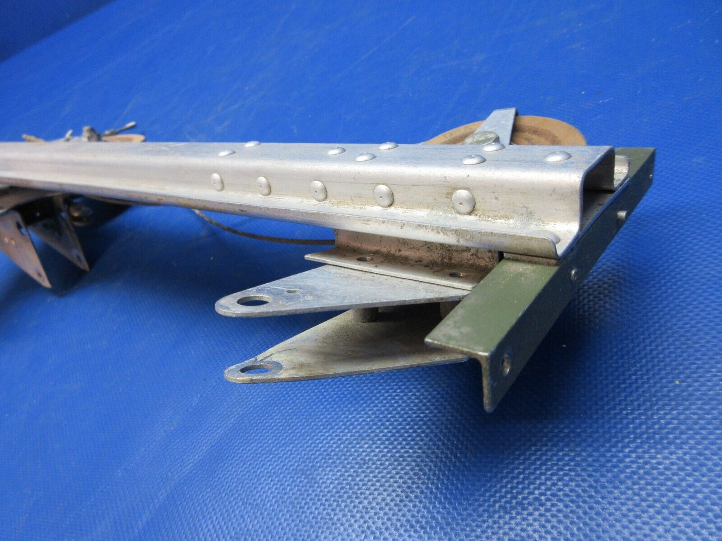 Cessna 210 Electric Flap System Brackets & Pulleys P/N MS20220-2 (0724-1265)